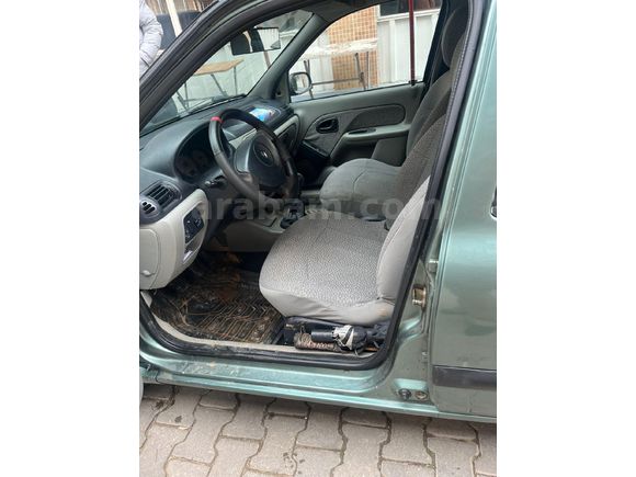 Sahibinden Renault Clio 1.4 Alize 2006 Model Manisa