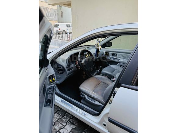 Sahibinden Renault Laguna 2.0 RXT 2001 Model 