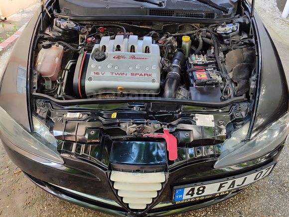 Alfa Romeo 147 1.6 TS Distinctive 2008 Model Temiz ve Bakımlı