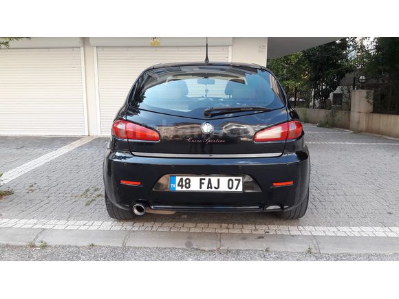 Alfa Romeo 147 1.6 TS Distinctive 2008 Model Temiz ve Bakımlı