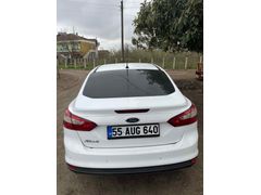 Sahibinden Ford Focus 1.6 TDCi Trend X 2014 Model  140.000 km Beyaz