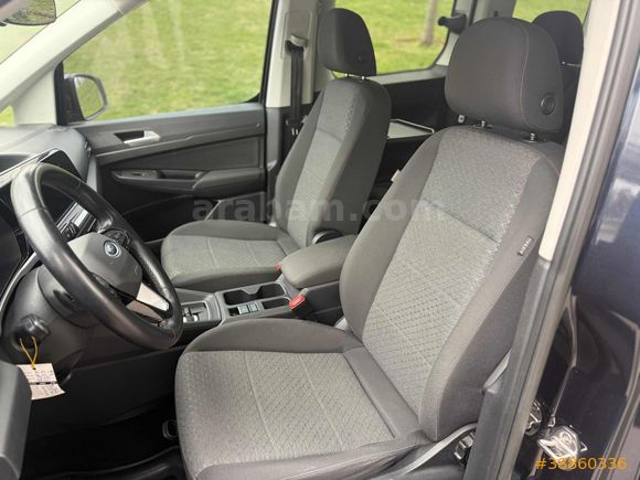 GAZİ OTOMOTİV'den 2023 FORD CONNECT 2.0 122 HP TEMİZ AİLE ARACI