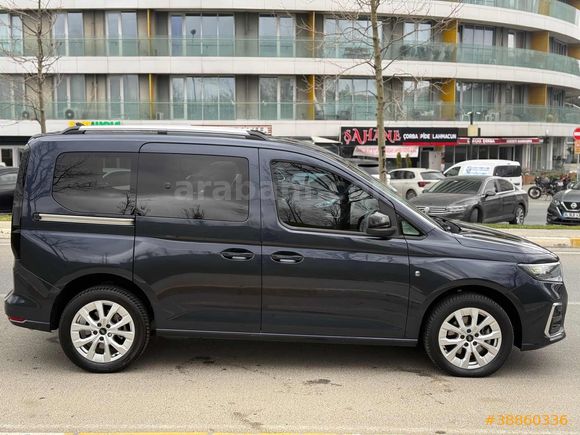 GAZİ OTOMOTİV'den 2023 FORD CONNECT 2.0 122 HP TEMİZ AİLE ARACI