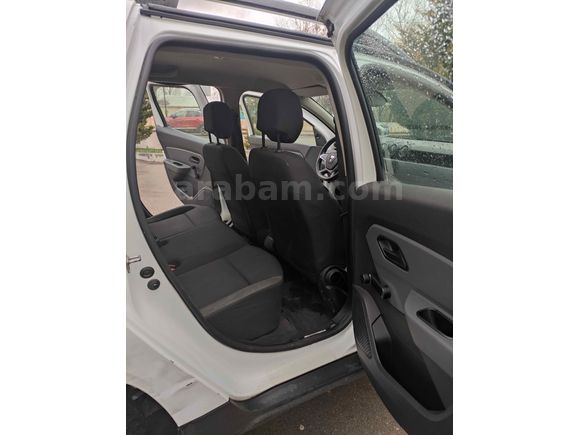 MEMURDAN DACIA DUSTER  1.5 DCI COMFORT TL 