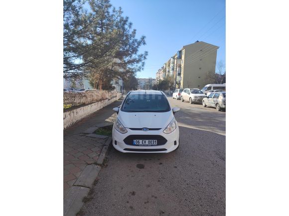Sahibinden Ford B-Max 1.6 Trend 2012 Model 