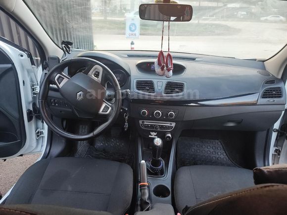 Sahibinden Renault Megane 1.5 dCi Extreme 2012 Model