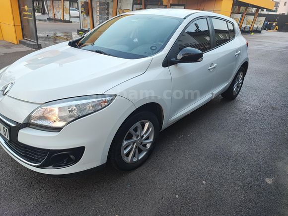 Sahibinden Renault Megane 1.5 dCi Extreme 2012 Model