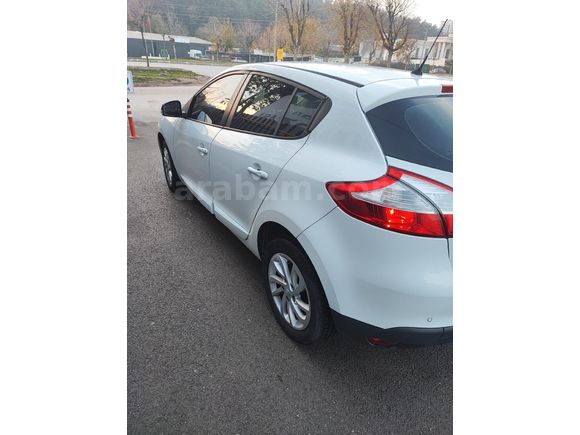 Sahibinden Renault Megane 1.5 dCi Extreme 2012 Model