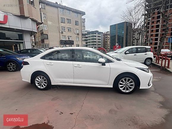 ÇAVUŞOĞLU 2022 TOYOTA COROLLA 1.8 HYBRİT DREAM E-CVT TRAMERSİZ