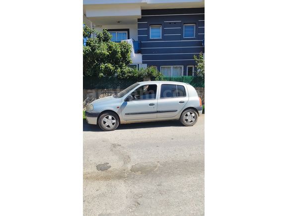 Sahibinden Renault Clio 1.4 RTA 2000 Model 