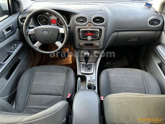Galeriden Ford Focus 1.6 Titanium 2010 Model Çorum 245.744 km Gri