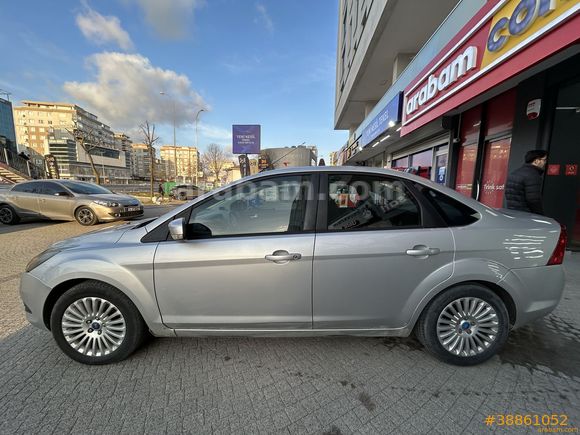 Galeriden Ford Focus 1.6 Titanium 2010 Model Çorum 245.744 km Gri