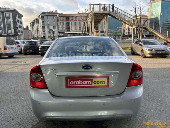 Galeriden Ford Focus 1.6 Titanium 2010 Model Çorum 245.744 km Gri