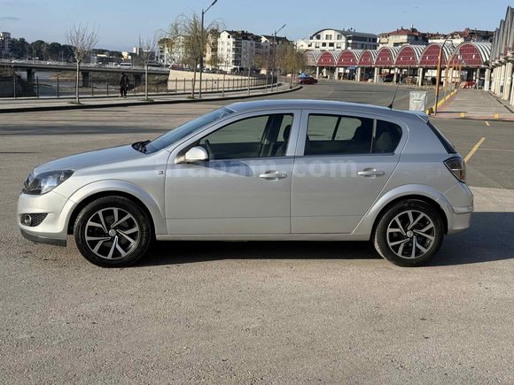 Sahibinden Opel Astra 1.6 Enjoy 2013 Model 