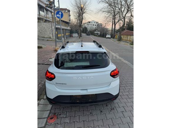 Sahibinden Dacia Sandero Stepway 1.0 Tce Essential 2023 Model 