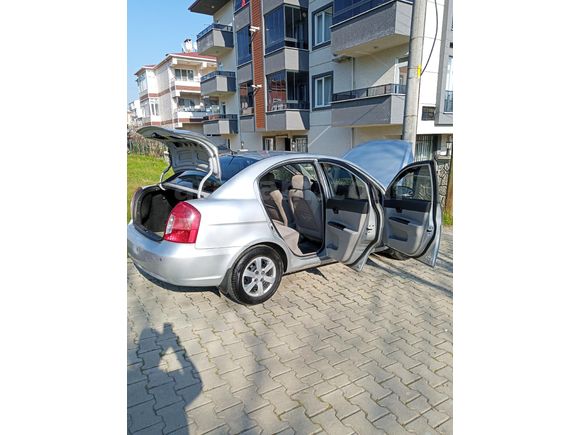 Sahibinden Hyundai Accent Era 1.4 Team 2009 Model