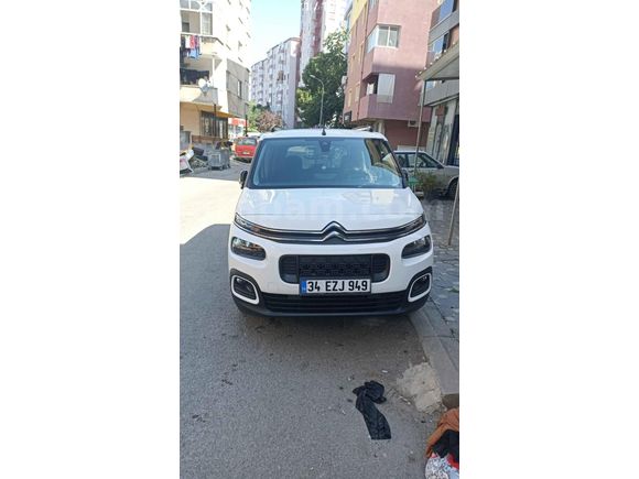 Sahibinden Citroen Berlingo 1.5 BlueHDI Feel Stil 2022 Model Hatasız