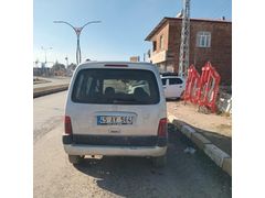 Sahibinden Peugeot Partner 1.6 HDI 2008 Model