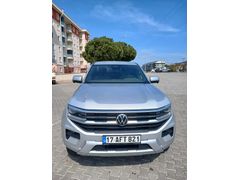 İLK SAHİBİNDEN KAPALI GARAJDA MUHAFAZA EDİLMİŞ 2024 NİSAN TRAFİĞE ÇIKIŞLI 8.150 KM AMAROK 
