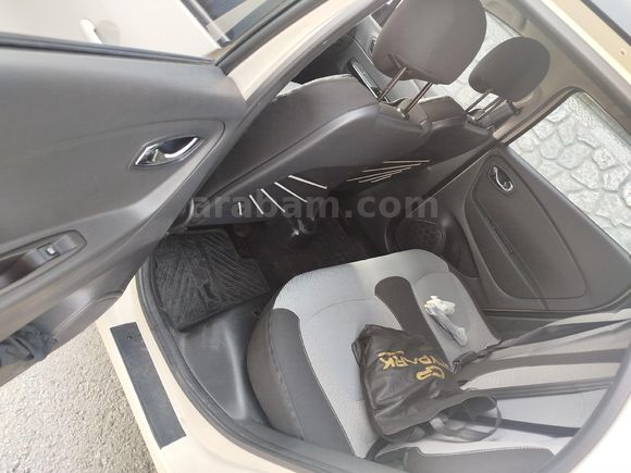 Sahibinden Renault Captur 1.5 dCi Icon 2015 Model