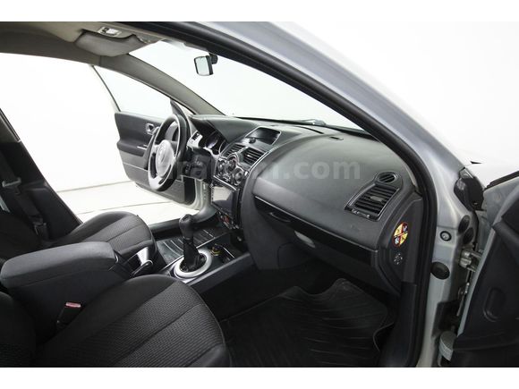 BULUT OTOMOTİVDEN FIRSAT AİLE ARACI MEGANE 2