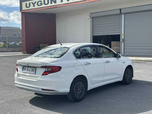 Sahibinden Fiat Egea 1.4 Fire Easy 2023 Model 