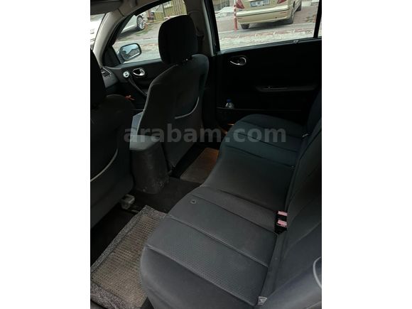 Sahibinden Renault Megane 1.6 Dynamique 2004 Model