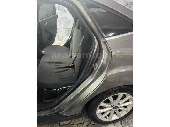 Sahibinden Ford Focus 1.6 Ti-VCT Titanium 2015 Model 