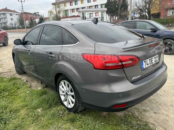 Sahibinden Ford Focus 1.6 Ti-VCT Titanium 2015 Model 