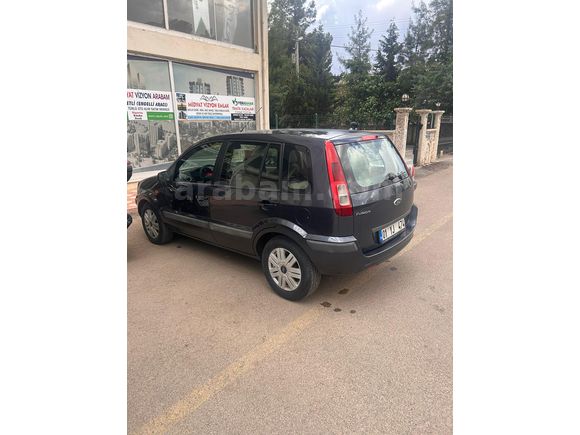 Temiz Düşük KM Aile Arabası
