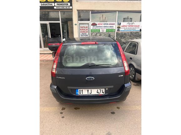 Temiz Düşük KM Aile Arabası