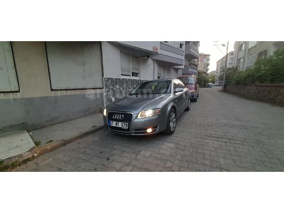 Memur emeklisinden tertemiz Audi A4 Sedan 1.6 2008 Model  136.000 km Gri (metalik)