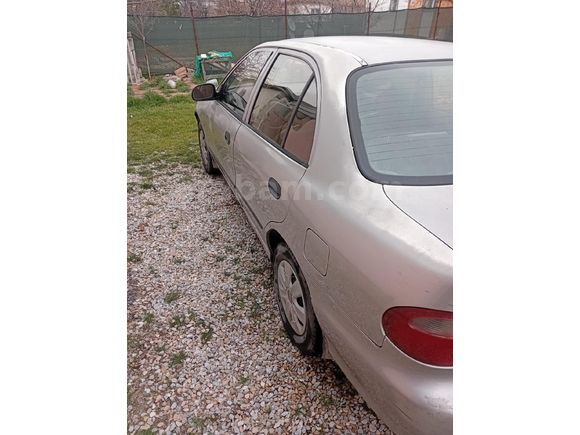 Sahibinden Hyundai Accent 1.3 LS 1998 Model