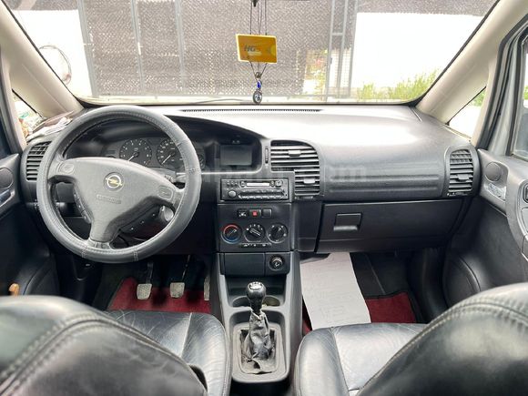 Sahibinden Opel Zafira 1.6 Elegance 2002 Model