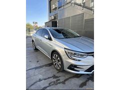 TR’DE TEK 2026 Megane 1.3 TCe Icon GSR2 