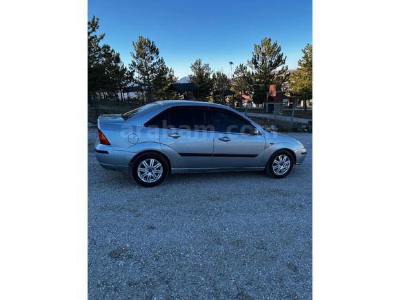 Sahibinden Ford Focus 1.6 Collection 2005 Model
