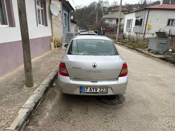 Sahibinden Renault Symbol 1.5 dCi authentigue  2011 Model 