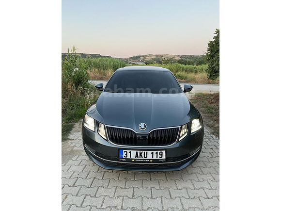 SAHİBİNDEN HASARSIZ BOYASIZ TERTEMİZ SKODA