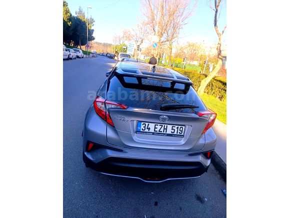 Sahibinden Toyota C-HR 1.2 Turbo Dynamic 2017 Model