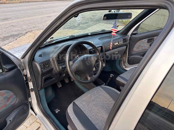 Peugeot 106    142.000KM