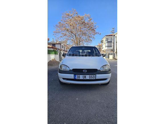 Sahibinden Opel Corsa 1.5 TD 2000 Model