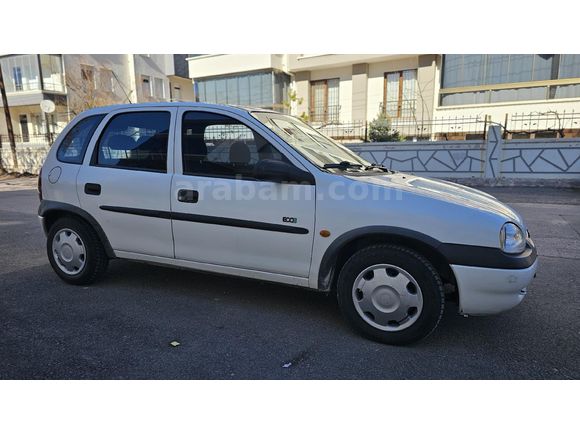 Sahibinden Opel Corsa 1.5 TD 2000 Model