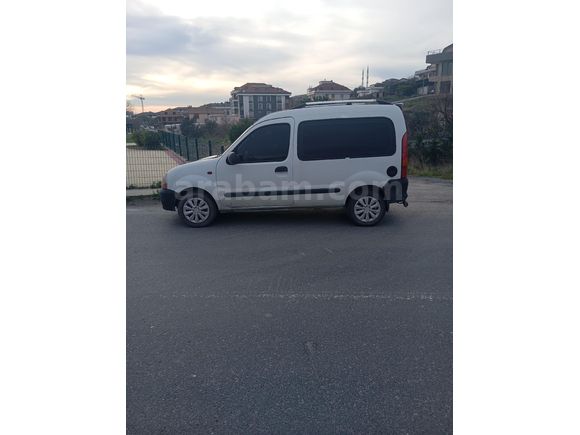 Sahibinden Düşük Km Otomobil Ruhsatlı  Renault Kangoo 1.9 D RN 2002 Model İstanbul