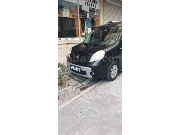 Sahibinden Renault Kangoo Multix 1.5 dCi Privilege Chromeline 2011 Model  175.000 km Siyah