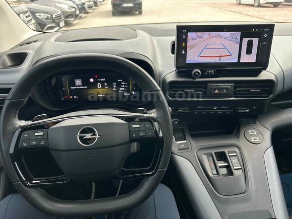 ARACIMIZ SATILMIŞTIR CAM TAVAN FUL+FUL Opel Combo 1.5 CDTI Ultimate 2024 Model Van