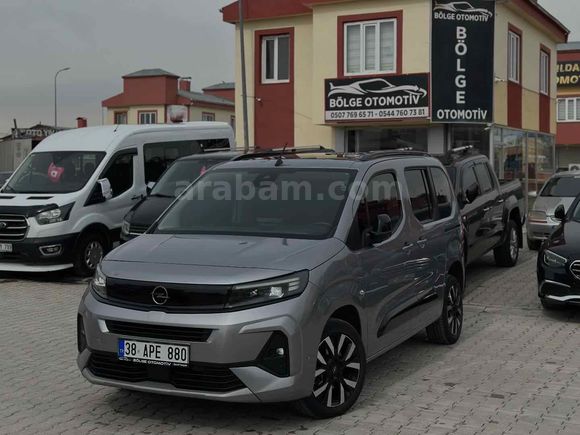 ARACIMIZ SATILMIŞTIR CAM TAVAN FUL+FUL Opel Combo 1.5 CDTI Ultimate 2024 Model Van