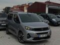 ARACIMIZ SATILMIŞTIR CAM TAVAN FUL+FUL Opel Combo 1.5 CDTI Ultimate 2024 Model Van
