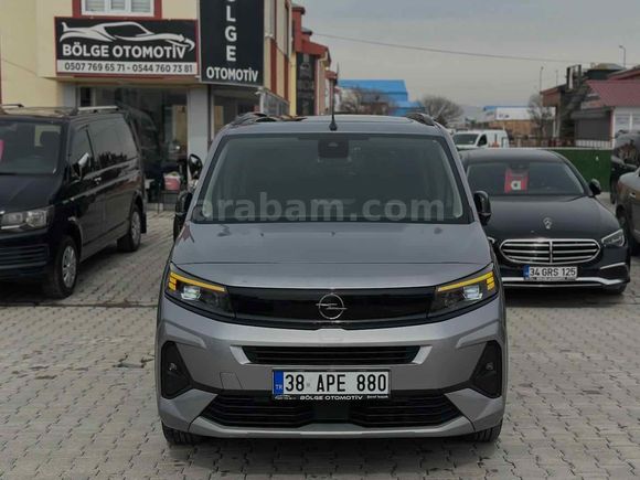 ARACIMIZ SATILMIŞTIR CAM TAVAN FUL+FUL Opel Combo 1.5 CDTI Ultimate 2024 Model Van