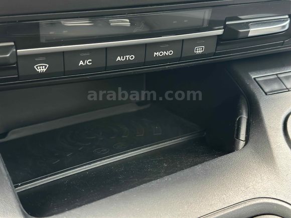 ARACIMIZ SATILMIŞTIR CAM TAVAN FUL+FUL Opel Combo 1.5 CDTI Ultimate 2024 Model Van