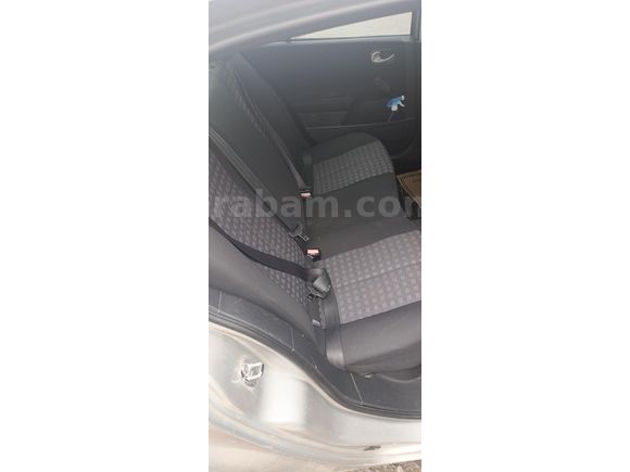 Sahibinden Renault Megane 1.5 dCi Authentique 2010 Model